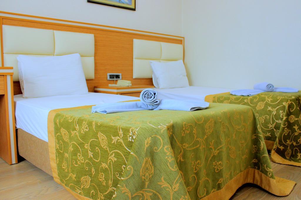 Hotel Buyuk Paris Provincia di Provincia di Istanbul Esterno foto