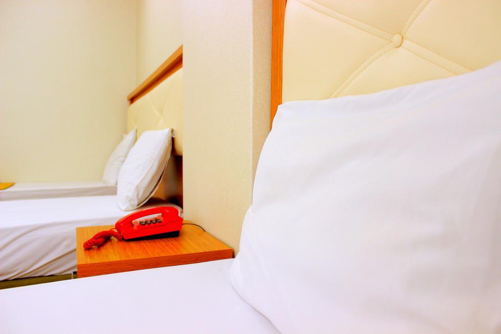 Hotel Buyuk Paris Provincia di Provincia di Istanbul Esterno foto