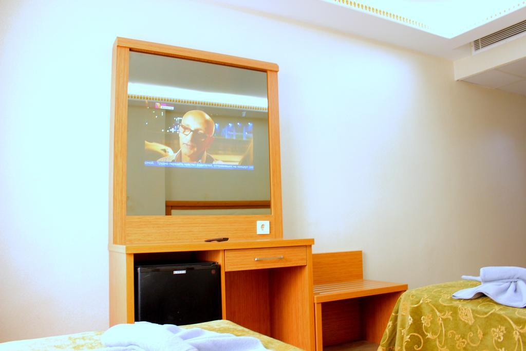 Hotel Buyuk Paris Provincia di Provincia di Istanbul Esterno foto