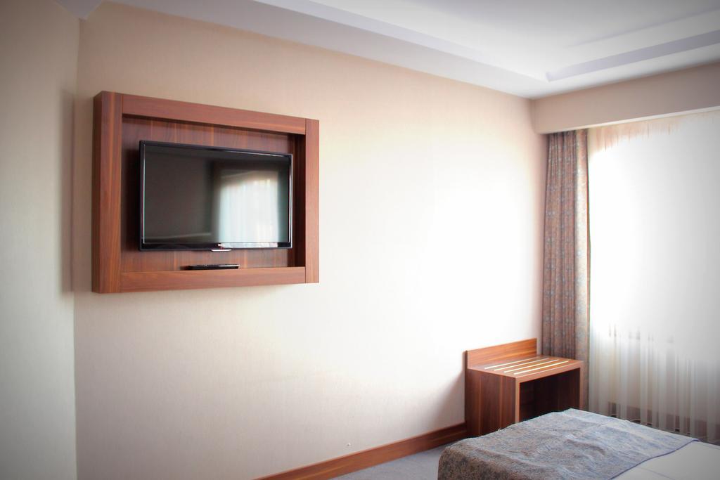 Hotel Buyuk Paris Provincia di Provincia di Istanbul Esterno foto