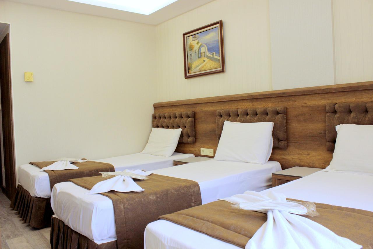 Hotel Buyuk Paris Provincia di Provincia di Istanbul Esterno foto