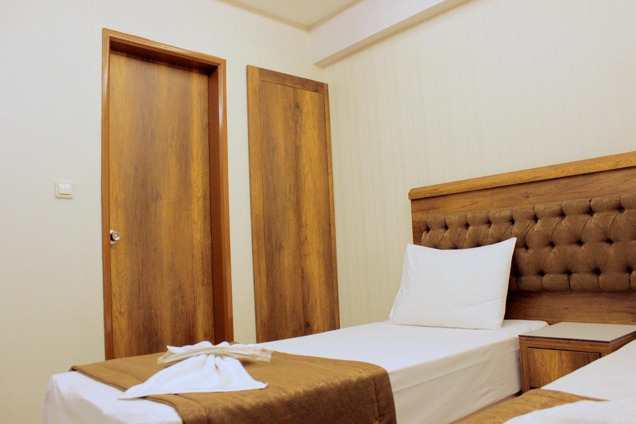 Hotel Buyuk Paris Provincia di Provincia di Istanbul Esterno foto